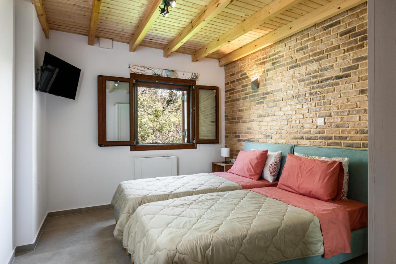 Eloise Apartments Agios Matthaios  Экстерьер фото
